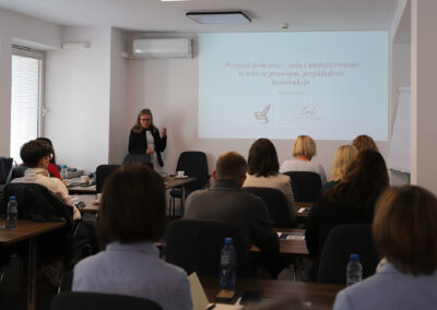 Przepisy końcowe – rola i umiejscowienie w tekście prawnym, przykładowe konstrukcje