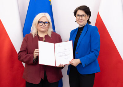 Prof. Joanna Juchniewicz i Joanna Knapińska, Prezes Rządowego Centrum Legislacji, Sekretarz Rady Ministrów.